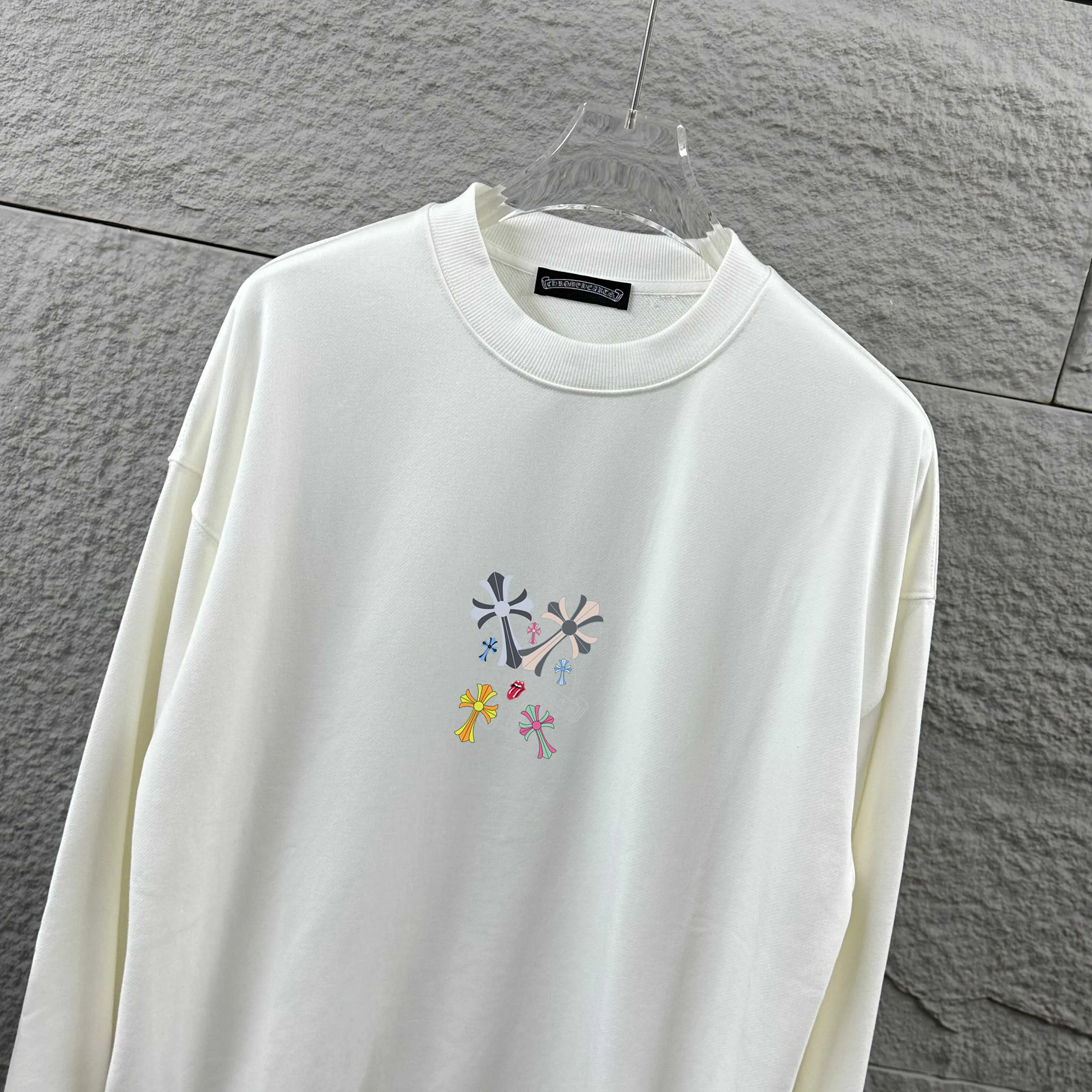 🅿️240 CH*Cro Heart*2025 Early Autumn and Winter New Style Classic cross Sanskrit print on the front and back, customized terry fabric, long-sleeved round neck pullover sweatshirt, same style for men and women Color: Black White Size: S (90-130 catties) M (120-150 catties) L (140-165 catties) XL (160-180 catties) XXL (180-210 pounds)